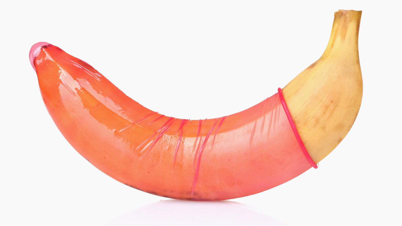 banana-condom.jpg