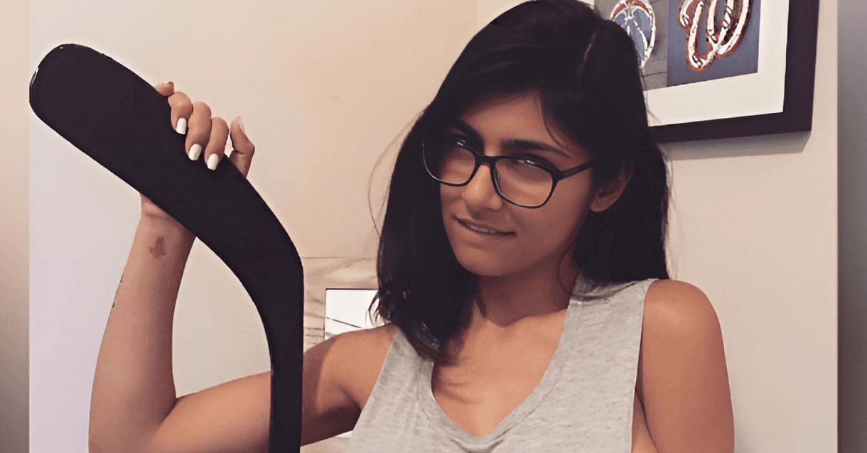 Mia Khalifa's Spicy Split: Unveiling the Rumors and Reality of Her Adult Industry Comeback 10 Mia Khalifa 1.1