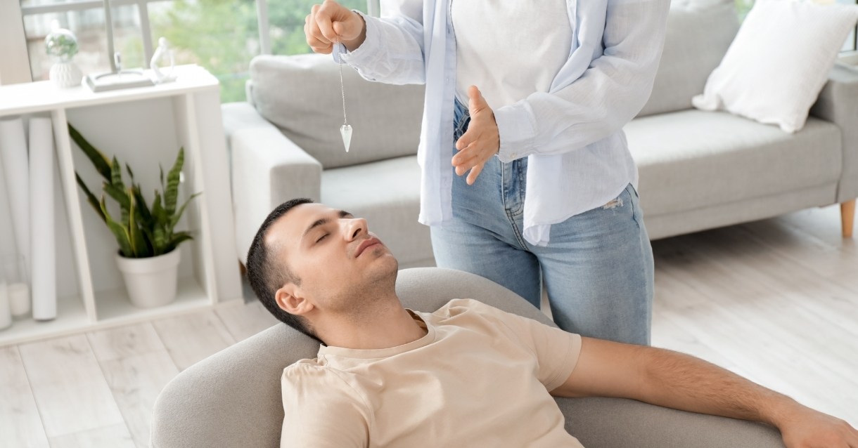 Erotic Hypnosis 101: How to Use Your Voice to Seduce, Control, & Tease (With Consent, Of Course) 6 TPDBlog EroticHypnosis101 2