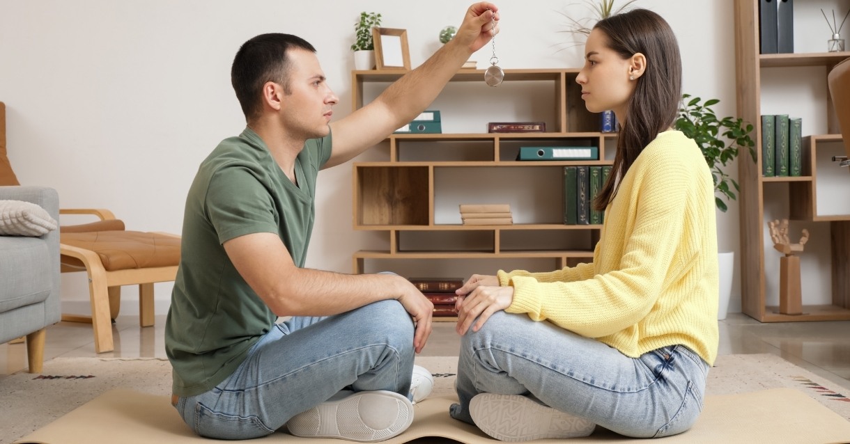 Erotic Hypnosis 101: How to Use Your Voice to Seduce, Control, & Tease (With Consent, Of Course) 8 TPDBlog EroticHypnosis101 4