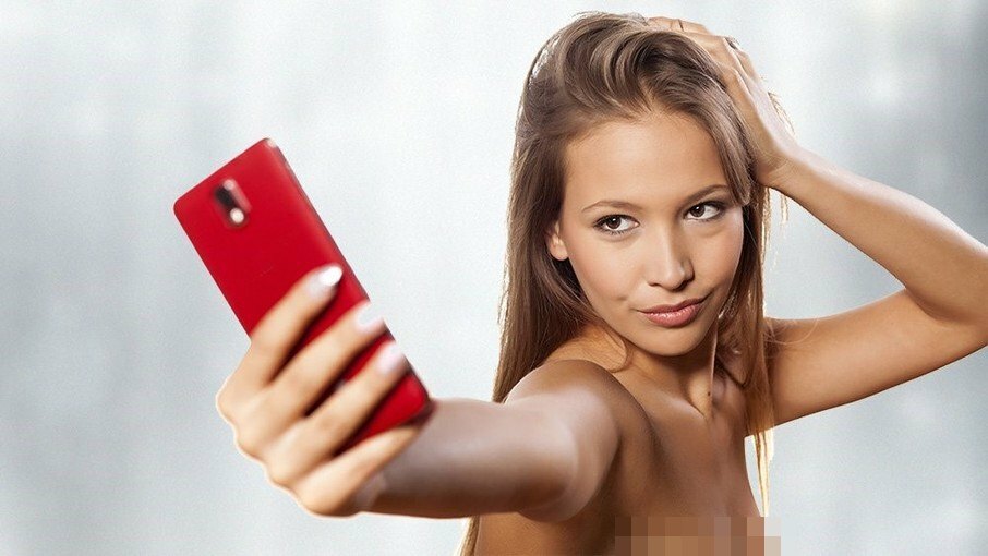 How do you remove your porn from internet forums and social media? 9 pornremove5 blurred tmp
