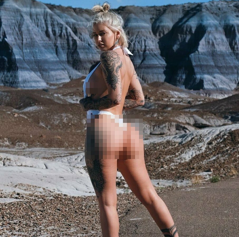 Aishahsofey - come and get your t-shirt babe